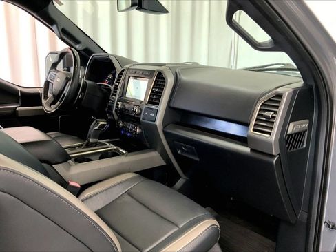 Used 2018 Ford F150 Raptor w/ Equipment Group 802A Luxury AWD/4WD image 28