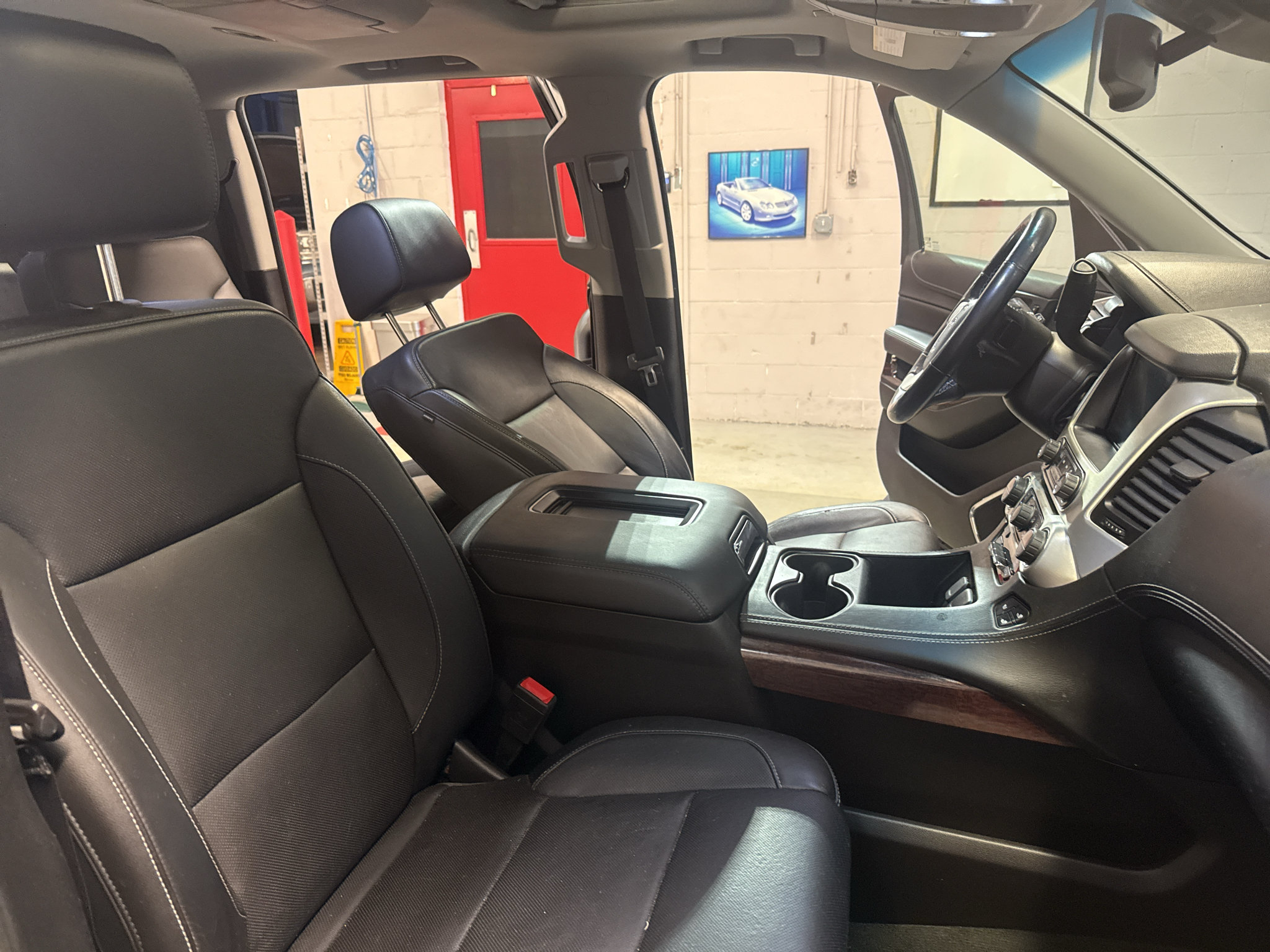 Used 2018 GMC Yukon XL SLT w/ Premium Edition AWD/4WD image 23