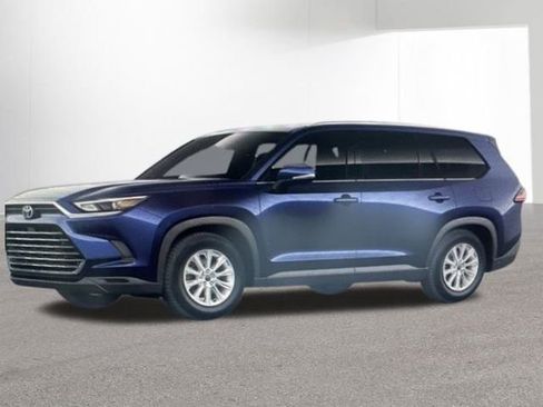 Used 2026 Toyota Grand Highlander XLE image 3