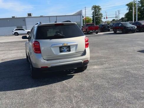 Used 2016 Chevrolet Equinox LTZ w/ Enhanced Convenience Package FWD image 8