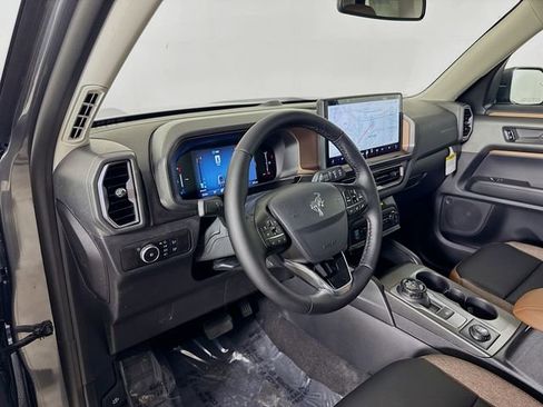 New 2026 Ford Bronco Sport Outer Banks AWD/4WD image 9