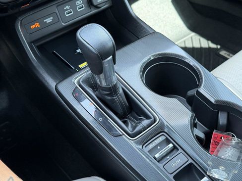 Used 2024 Honda Civic Sport Touring image 10