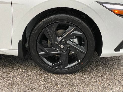 New 2026 Hyundai Elantra Sport FWD image 32