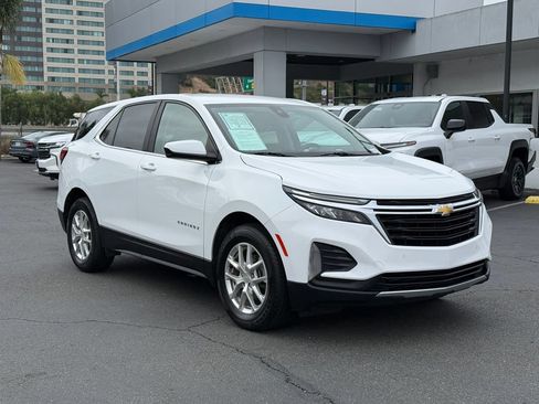Used 2024 Chevrolet Equinox LT FWD image 5