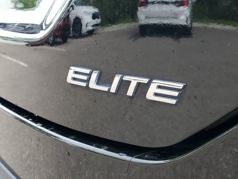 Certified 2025 Honda Pilot Elite image 6