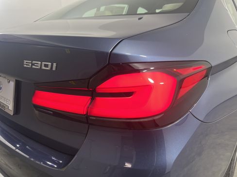 Used 2023 BMW 530i xDrive w/ Convenience Package image 27