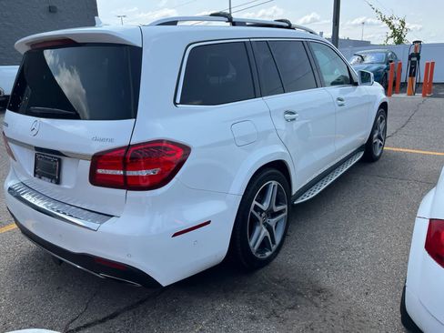 Used 2019 Mercedes-Benz GLS 550 4MATIC image 14