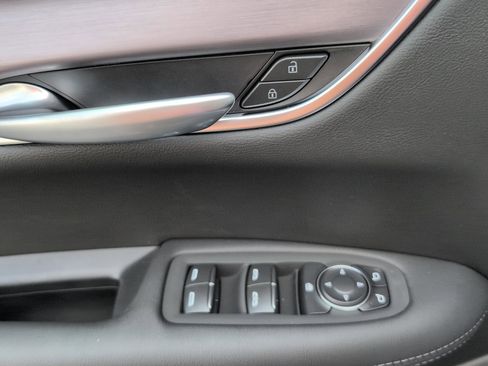 New 2025 Cadillac XT5 Luxury image 20