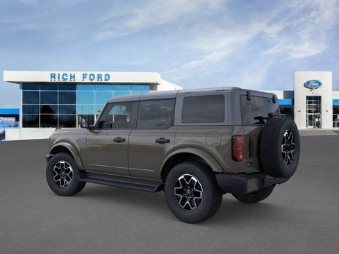 New 2026 Ford Bronco Outer Banks AWD/4WD image 4