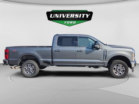 Used 2024 Ford F250 Lariat AWD/4WD image 2