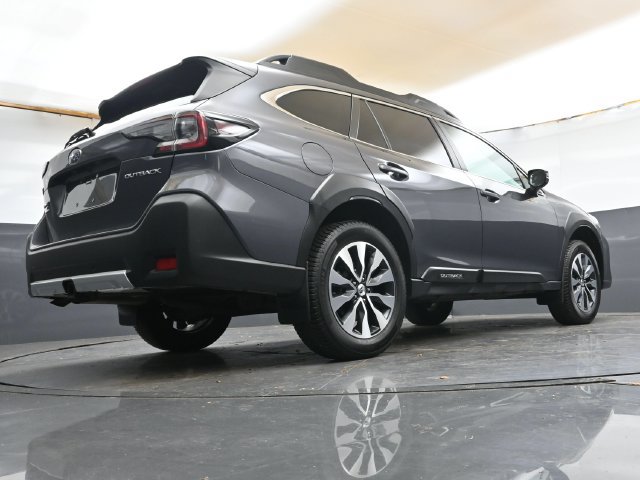 Used 2024 Subaru Outback Limited AWD/4WD image 33