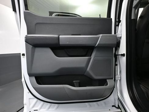 Used 2022 Ford F150 XLT w/ XTR Package AWD/4WD image 34