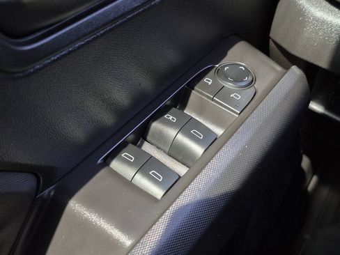 Certified 2024 Chevrolet Colorado Trail Boss w/ Advanced Trailering Package AWD/4WD image 14