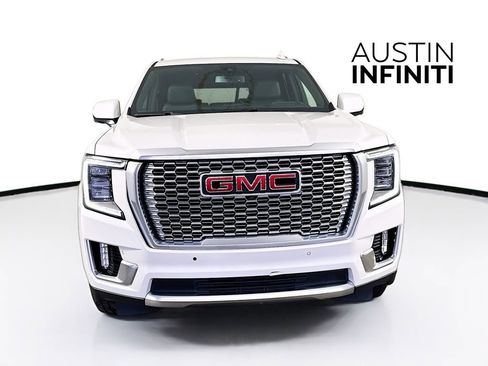 Used 2022 GMC Yukon Denali image 2