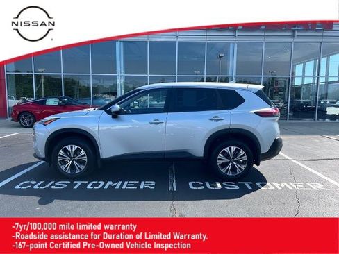 Certified 2022 Nissan Rogue SV image 1