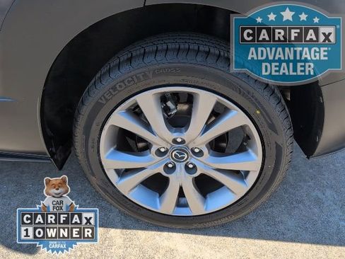 Used 2022 MAZDA CX-30 AWD 2.5 S w/ Premium Package image 3