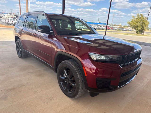 Used 2023 Jeep Grand Cherokee L Laredo AWD/4WD image 1