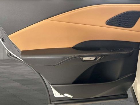 Used 2025 Lexus RX 350 FWD w/ Technology Package image 19