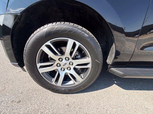 Used 2024 Ford Expedition Max Limited RWD image 4
