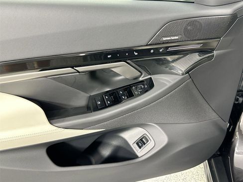 Certified 2026 BMW 530i w/ Premium Package RWD image 17