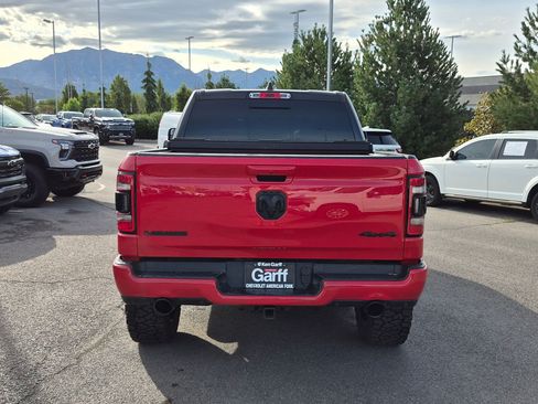Used 2021 RAM 1500 Laramie AWD/4WD image 4