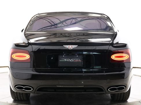 Used 2018 Bentley Flying Spur S V8 w/ Black Edition AWD/4WD image 69