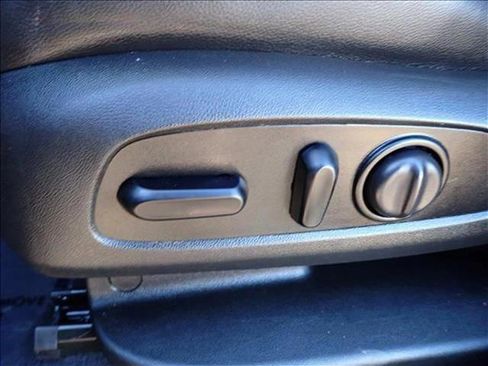 Used 2021 GMC Terrain SLT w/ Infotainment Package II image 14