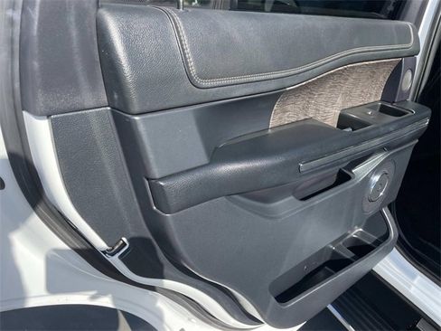 Certified 2021 Ford Expedition Limited image 23