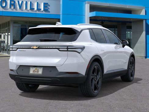 New 2026 Chevrolet Equinox EV LT w/ Convenience Package II image 4