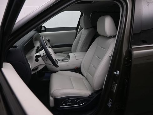 Certified 2026 Hyundai Palisade Calligraphy AWD/4WD image 21