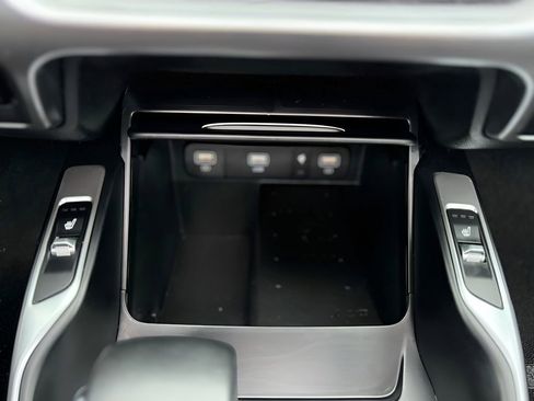 Used 2022 Kia Sorento EX w/ Panoramic Sunroof Package image 23