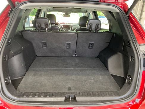 Used 2018 Chevrolet Equinox Premier FWD image 8