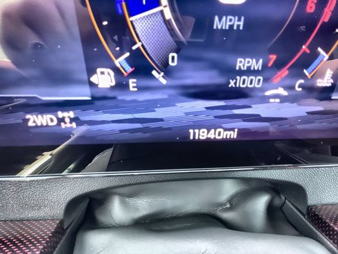 Used 2024 Chevrolet Traverse Z71 w/ Enhanced Driving Package AWD/4WD image 12