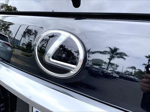 Used 2020 Lexus GX 460 Premium w/ Premium Package AWD/4WD image 29