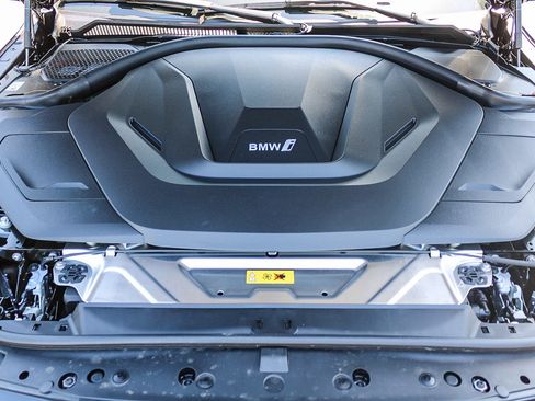 New 2026 BMW i4 xDrive40i w/ Premium Package AWD/4WD image 26