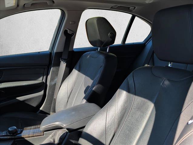 Used 2013 BMW 328i Sedan RWD image 11