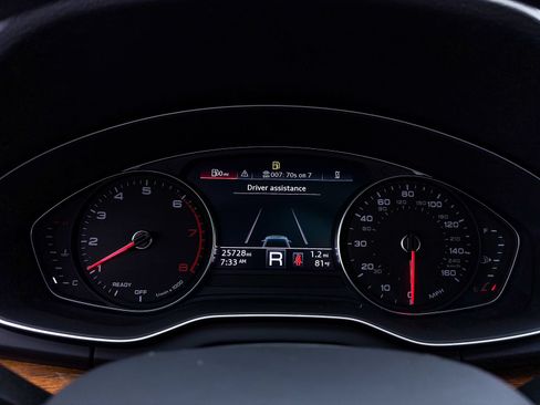 Used 2023 Audi Q5 2.0T Premium w/ Convenience Package AWD/4WD image 36