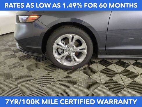 Certified 2025 Honda Accord LX image 25