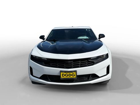 Used 2019 Chevrolet Camaro LT image 8