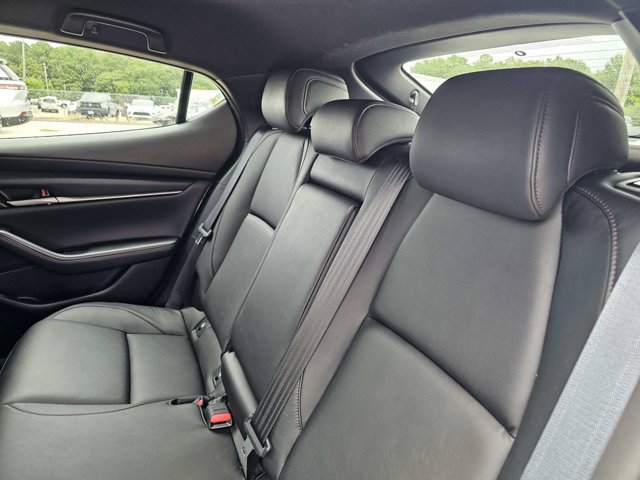 Used 2023 MAZDA MAZDA3 s FWD image 31