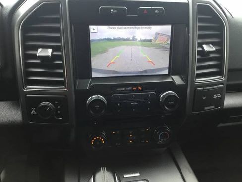 Used 2017 Ford F150 XLT w/ Equipment Group 302A Luxury AWD/4WD image 18