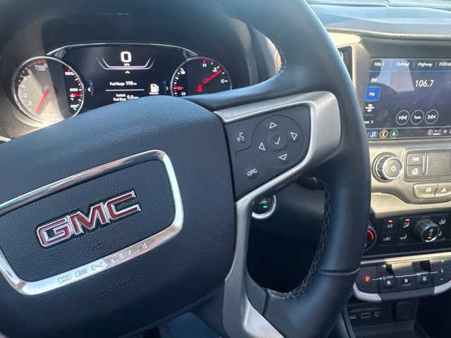 Used 2024 GMC Terrain Denali w/ Black Diamond Edition AWD/4WD image 34