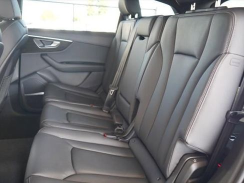 New 2026 Audi Q7 3.0T Premium image 7