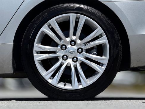 Used 2019 Cadillac XTS Luxury FWD image 19
