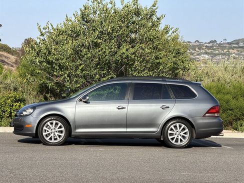Used 2012 Volkswagen Jetta S FWD image 3