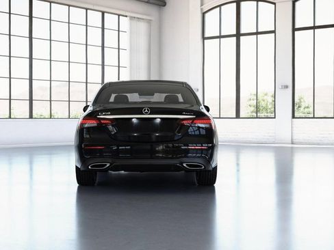 Used 2023 Mercedes-Benz E 350 4MATIC Sedan image 26