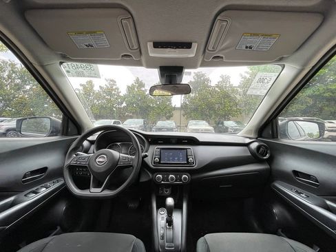 Used 2024 Nissan Kicks S FWD image 29