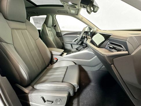 New 2025 Audi Q5 Premium Plus image 25