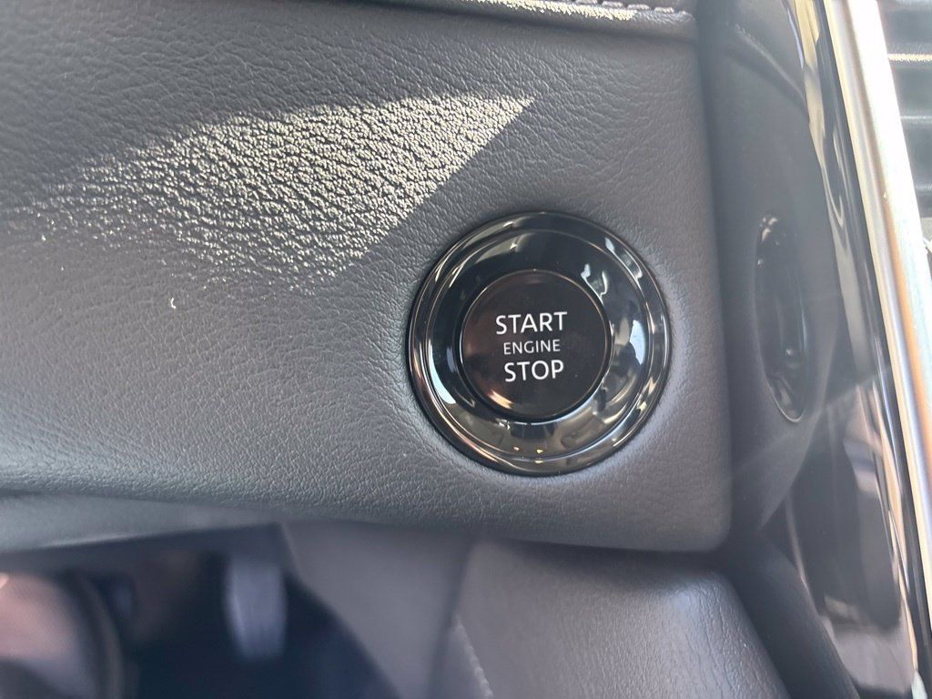 Certified 2026 Nissan Armada SV AWD/4WD image 12