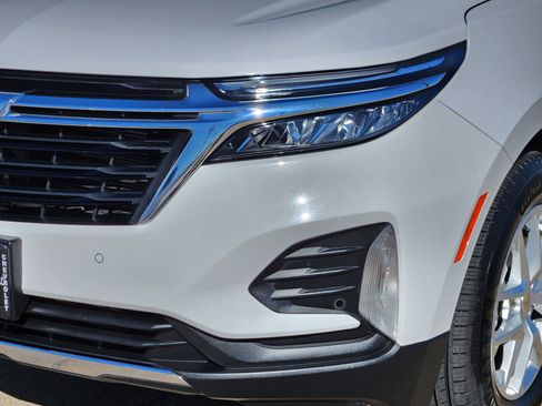 Certified 2024 Chevrolet Equinox LT image 10